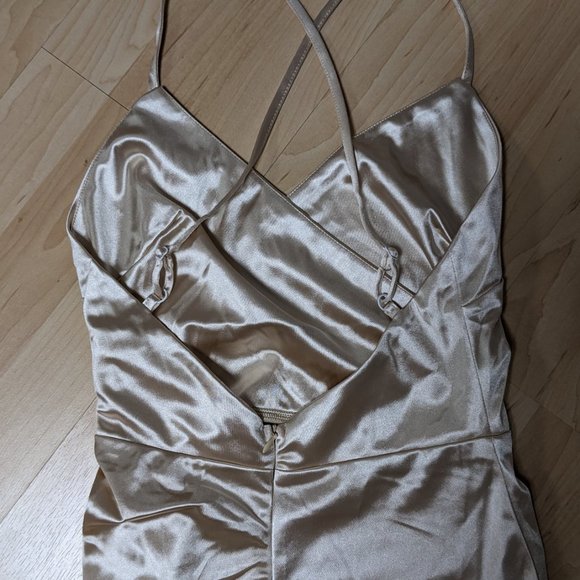NEW Crisscross Backless Split Thigh Satin Prom Dress - XS - Picture 10 of 10
